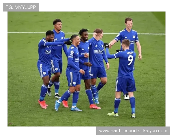 伊普斯维奇城注重战术打法，力求突破，伊普斯维奇客场球衣